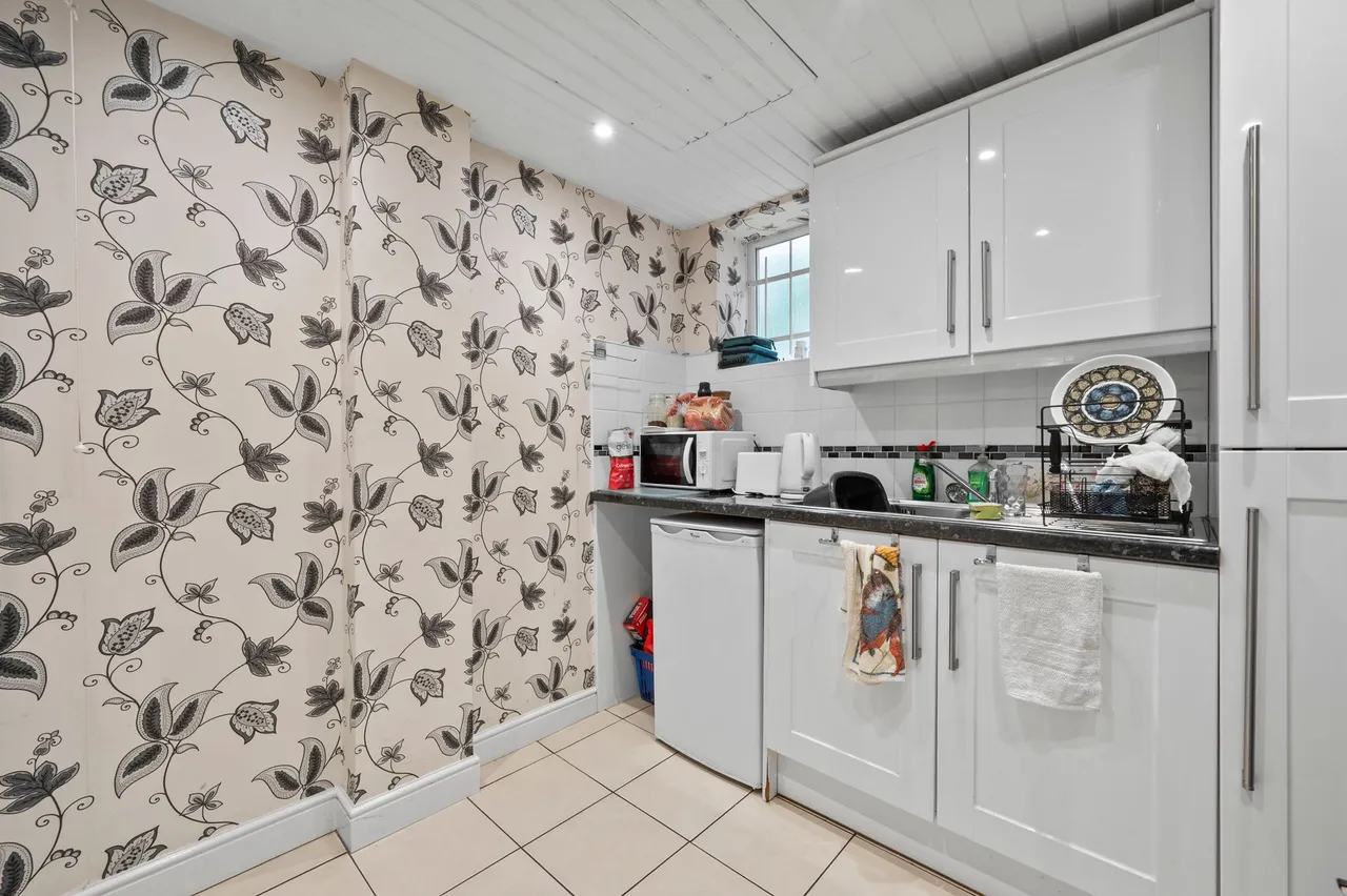 Prescot Road, St. Helens, WA10, photo 33