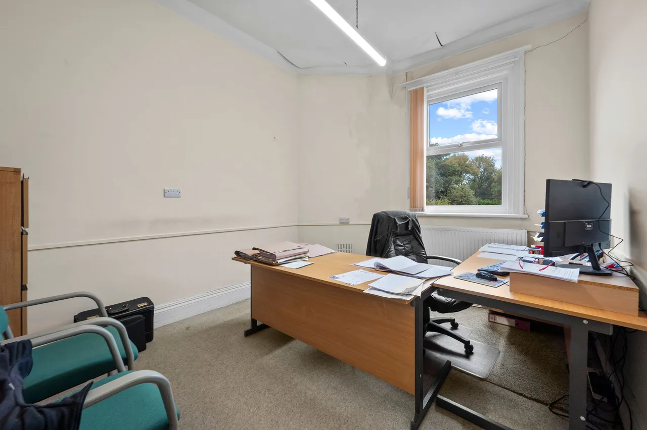 Prescot Road, St. Helens, WA10, photo 15