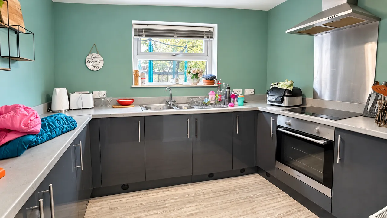 Onslow Road, Edgeley, SK3, photo 11
