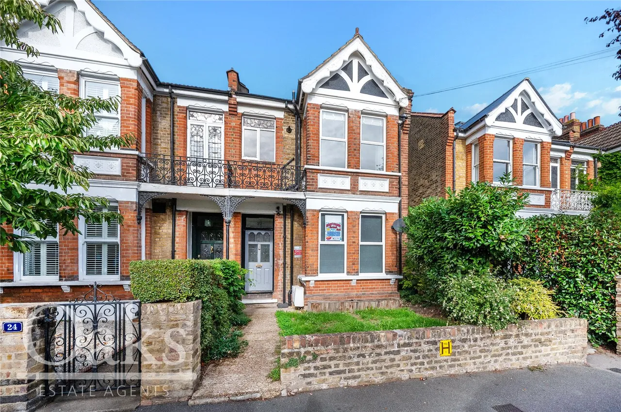 2 bed flat to rent, Sidney Road, Beckenham, BR3