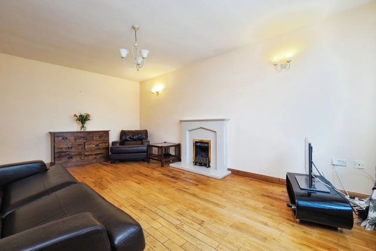 Balmoral Drive, Bramcote Hills, Nottingham, NG9, photo 9