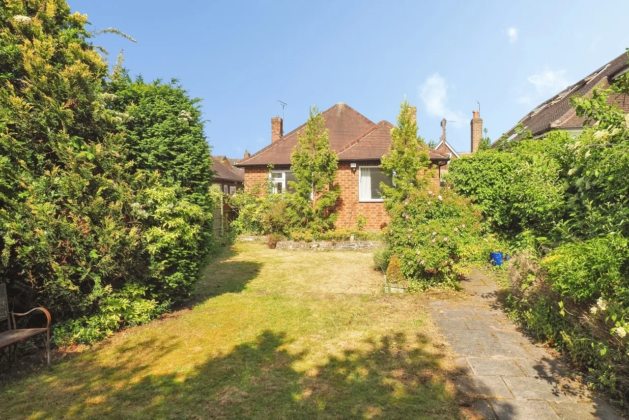 Balmoral Drive, Bramcote Hills, Nottingham, NG9, photo 12