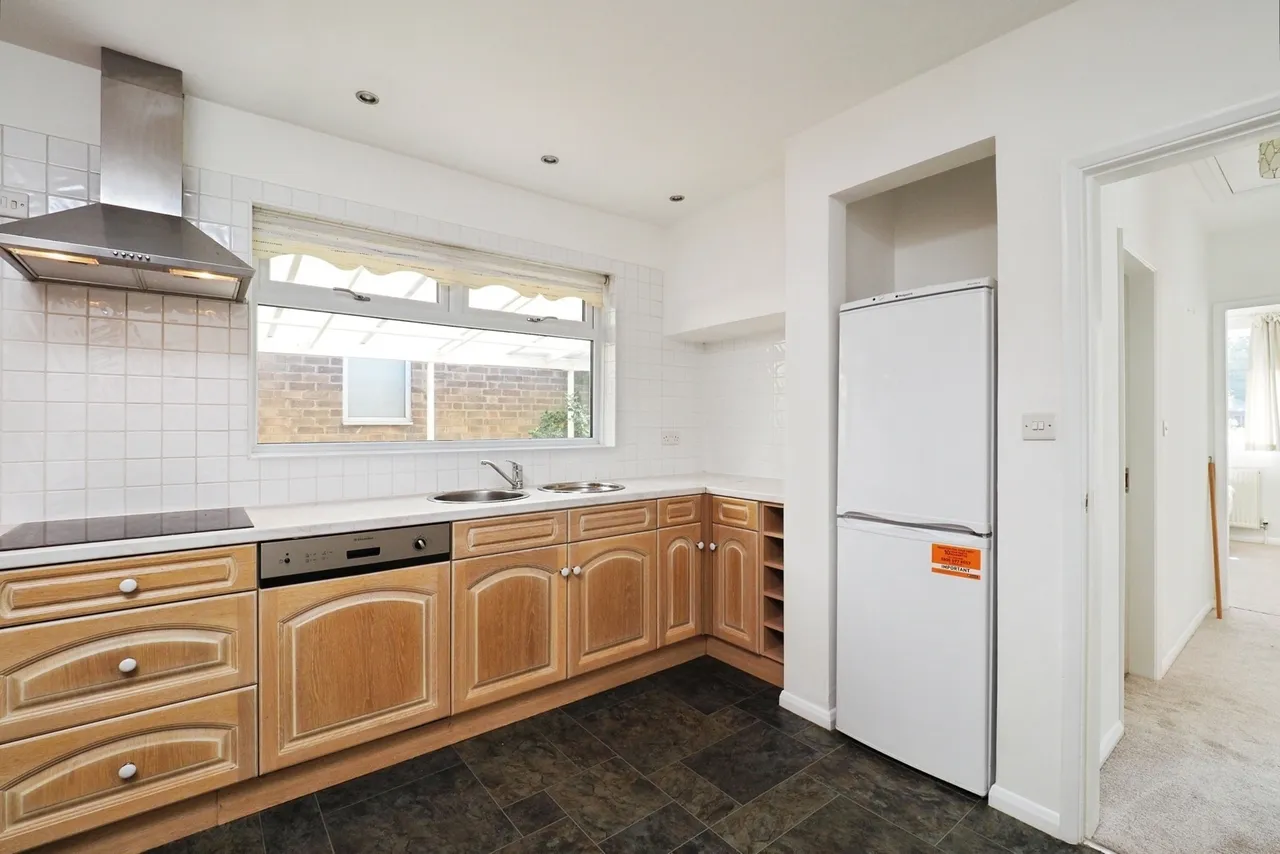 Balmoral Drive, Bramcote Hills, Nottingham, NG9, photo 5