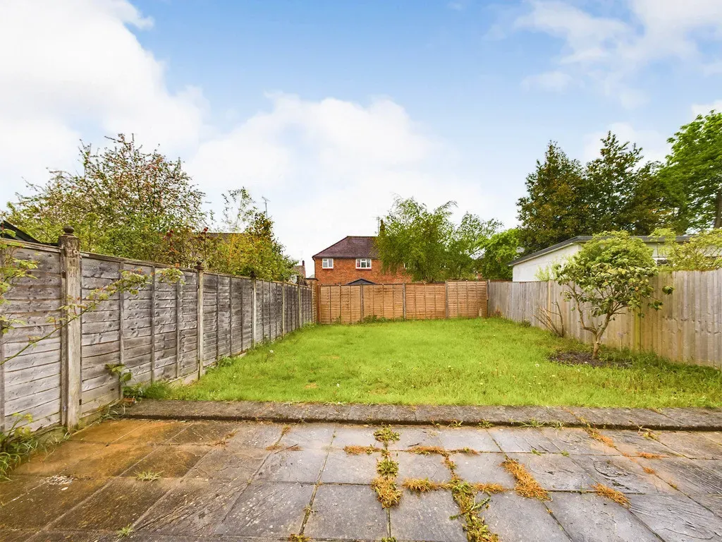 Bethune Road, Horsham, photo 10