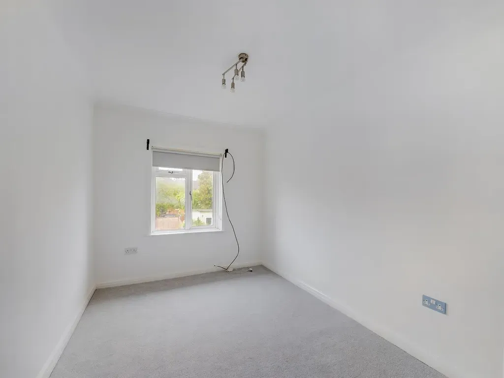 Bethune Road, Horsham, photo 8