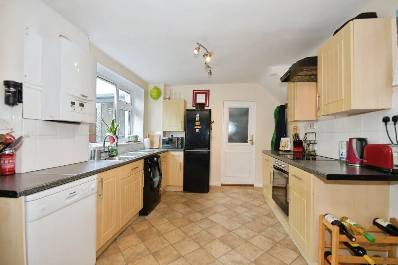 Dane Grove, Buxton, Derbyshire, SK17, photo 11