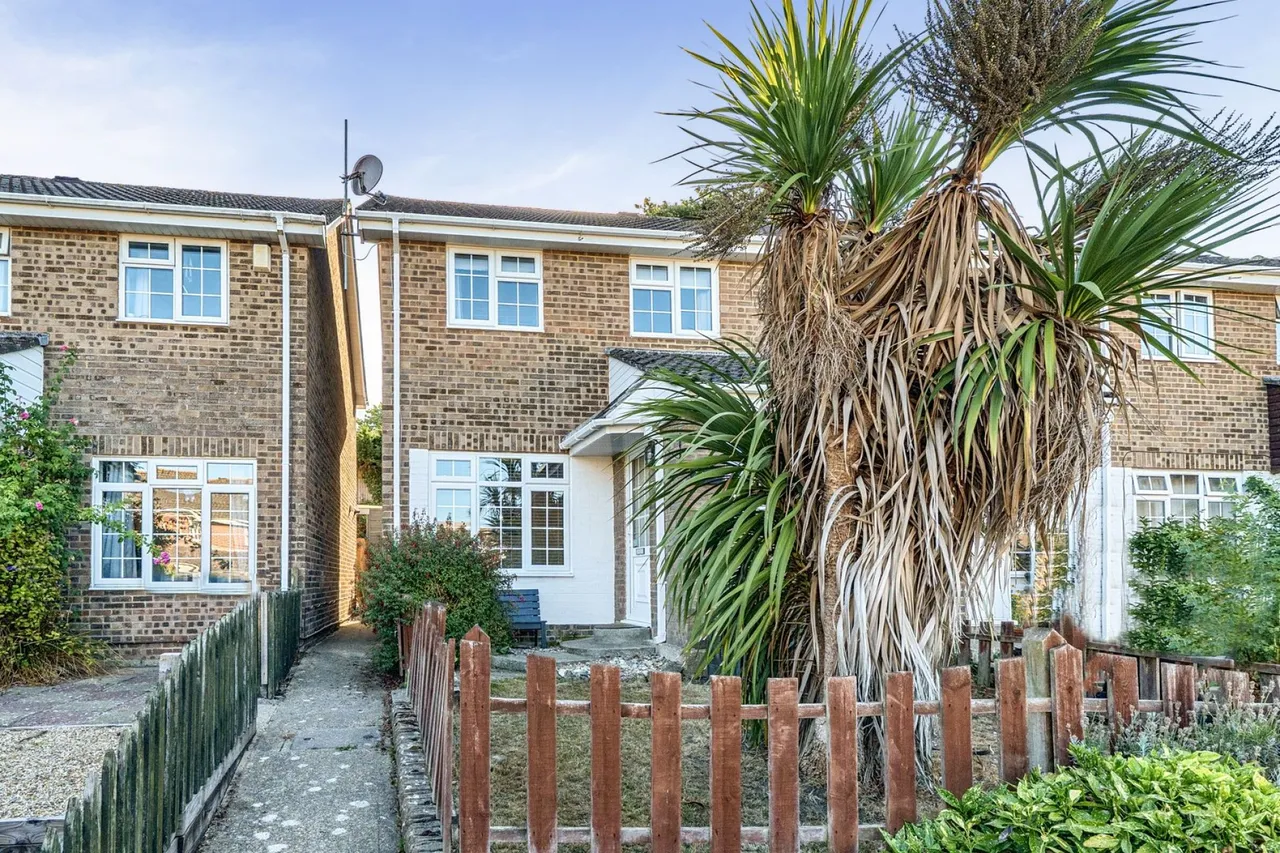 Samber Close, Lymington, SO41, photo 16