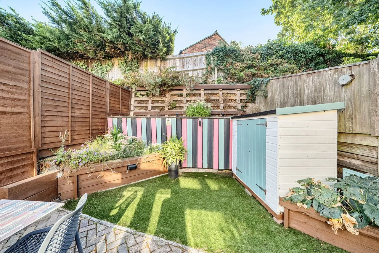 Samber Close, Lymington, SO41, photo 17
