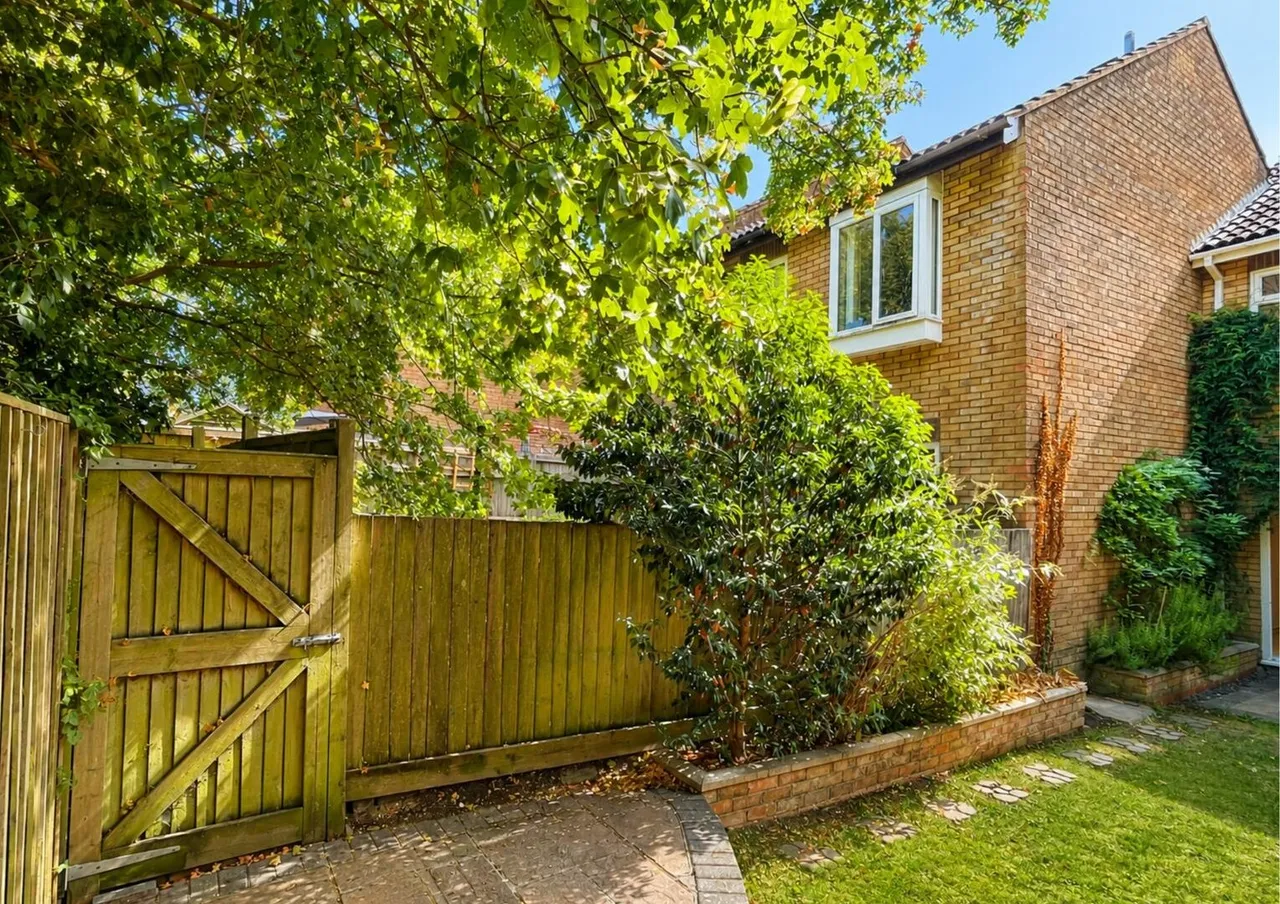Aspen Close, Somerset BA11 2TZ, photo 20