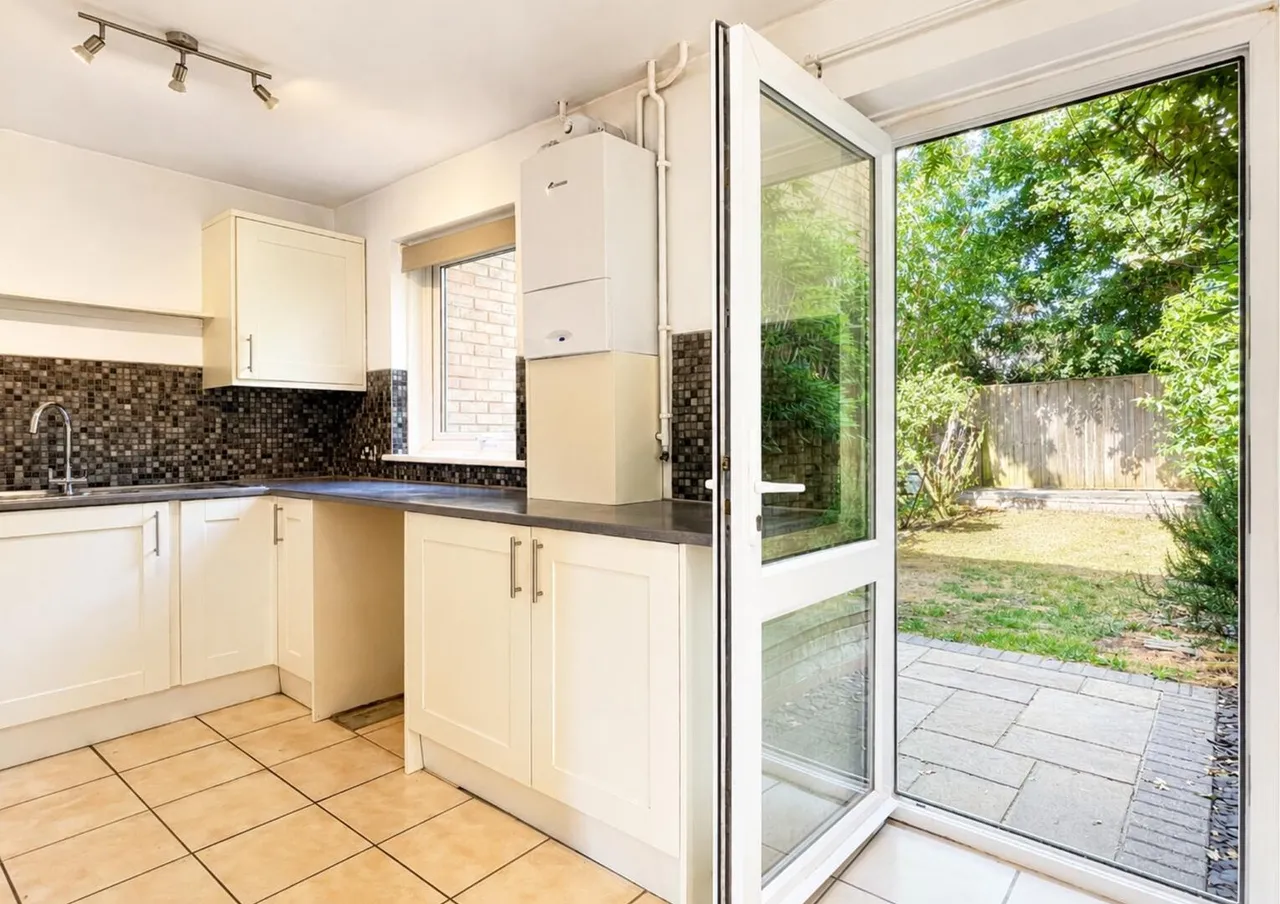 Aspen Close, Somerset BA11 2TZ, photo 7