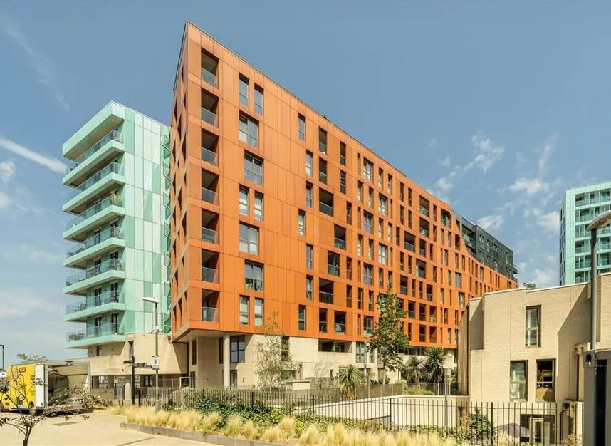 2 bed flat for sale — Cable Walk, Greenwich, SE10
