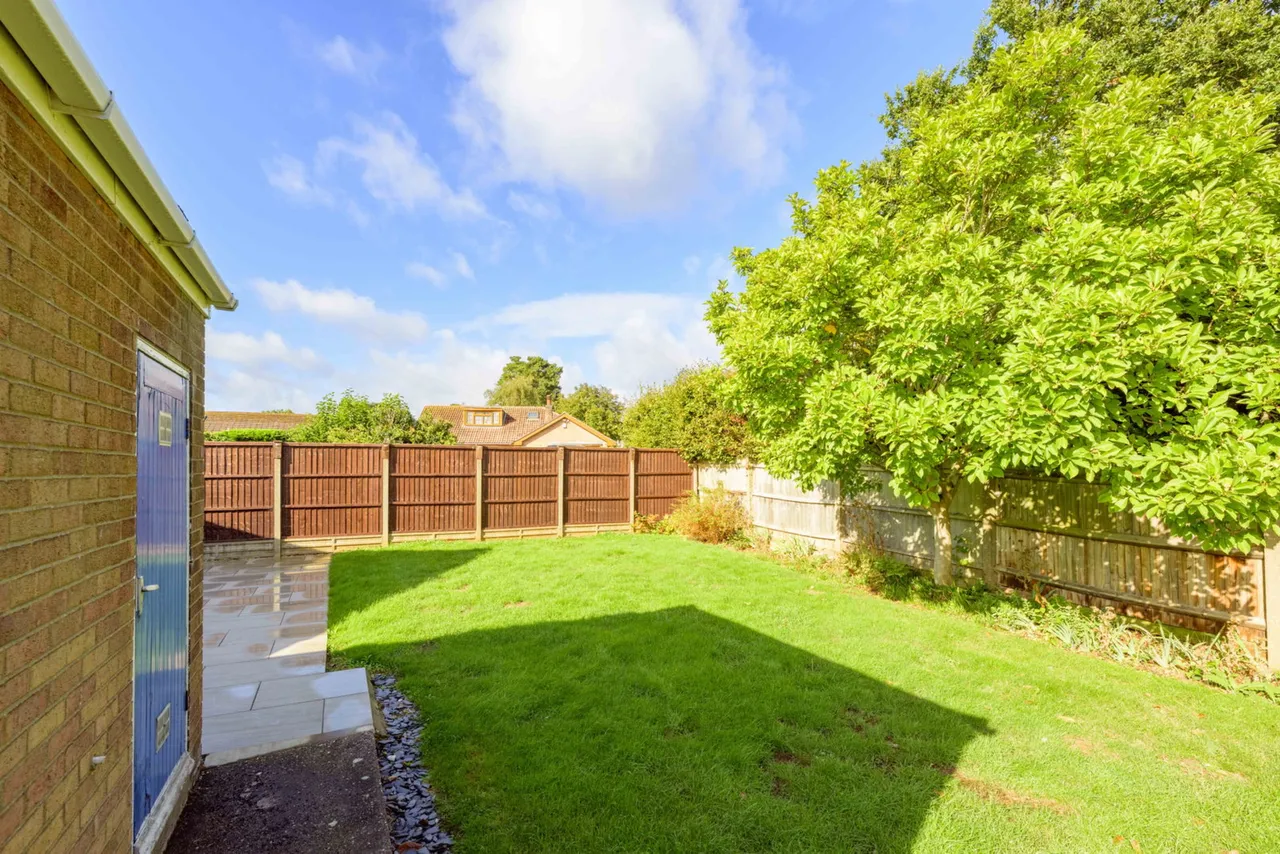Grange Paddock in Barrowby, Grantham, photo 22