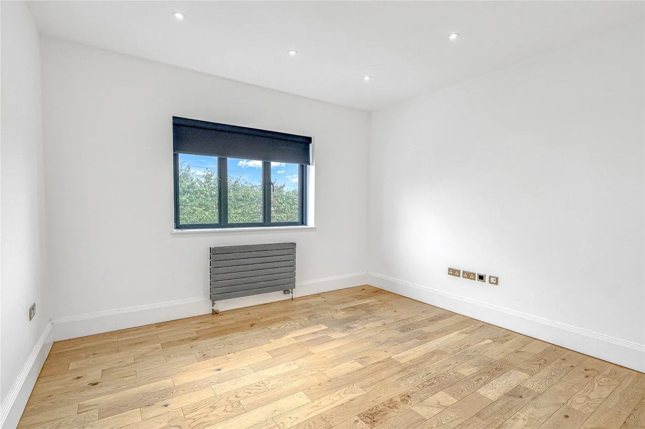 Mount Avenue, Westcliff-on-Sea, SS0, photo 17