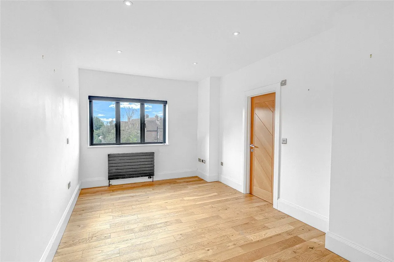 Mount Avenue, Westcliff-on-Sea, SS0, photo 13