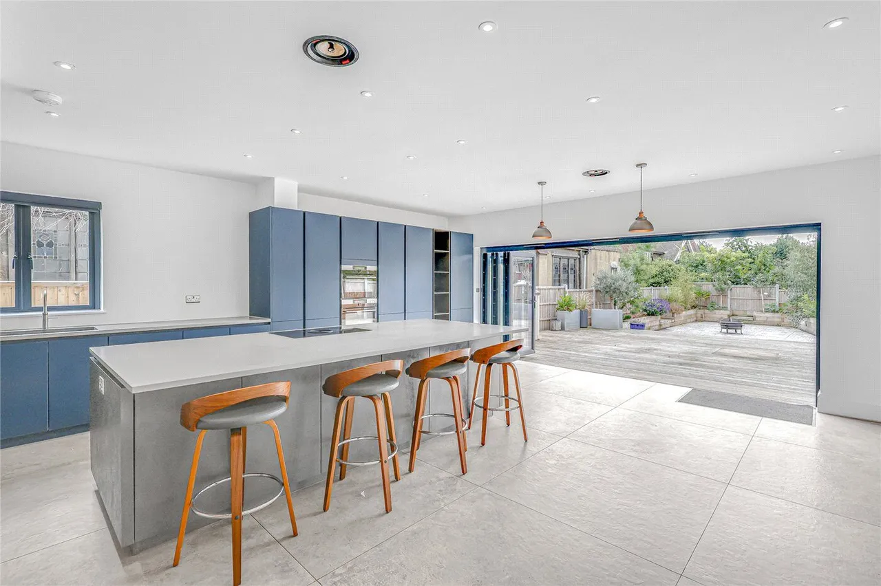 Mount Avenue, Westcliff-on-Sea, SS0, photo 2