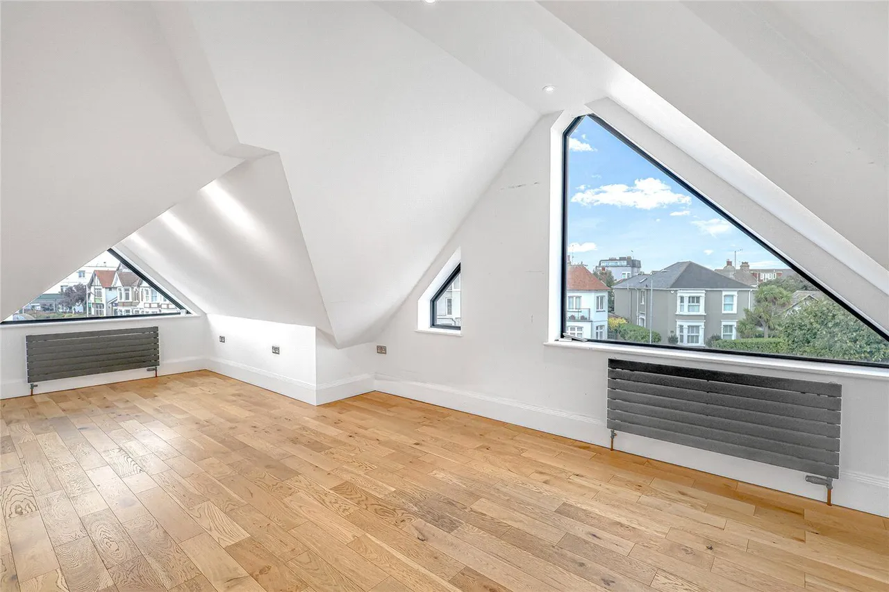 Mount Avenue, Westcliff-on-Sea, SS0, photo 22