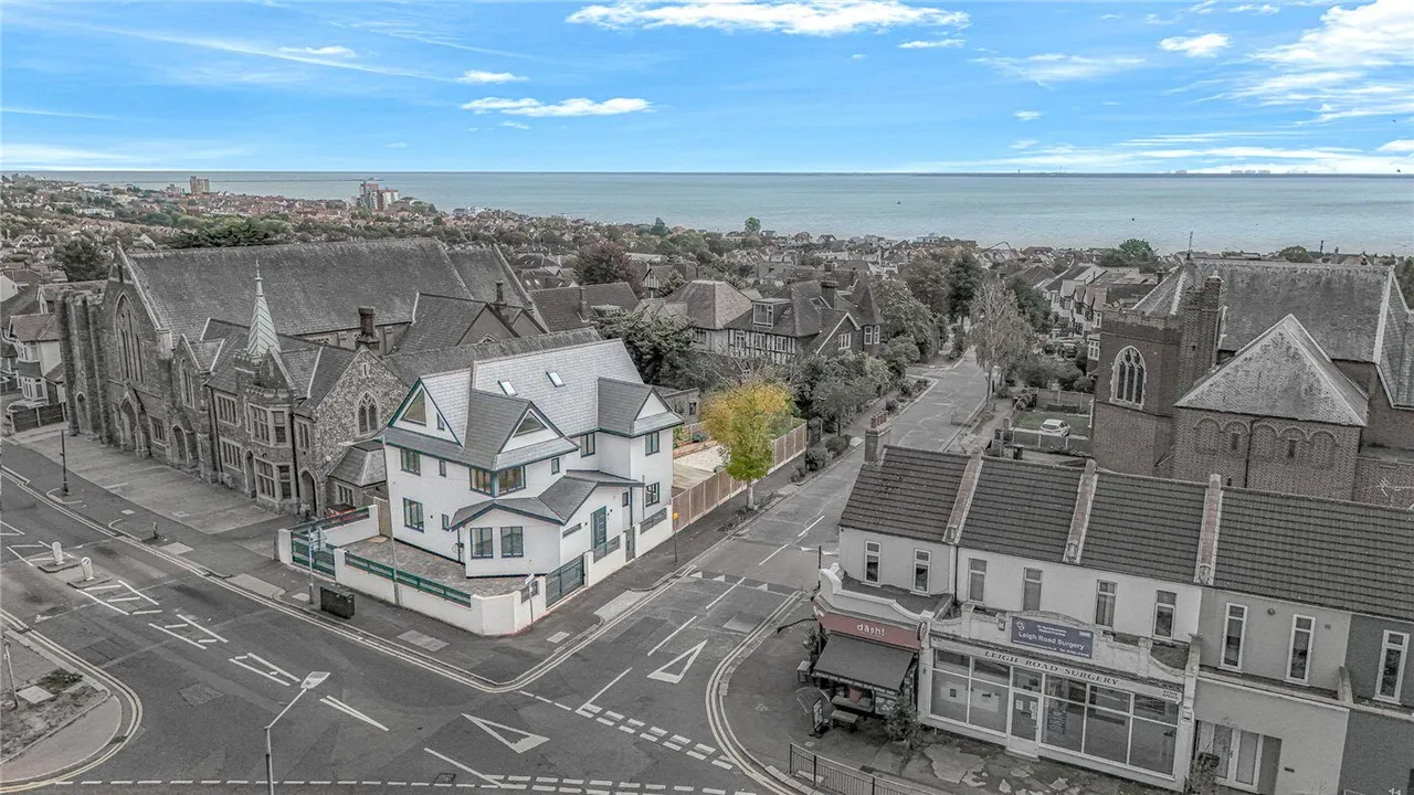 Mount Avenue, Westcliff-on-Sea, SS0, photo 24