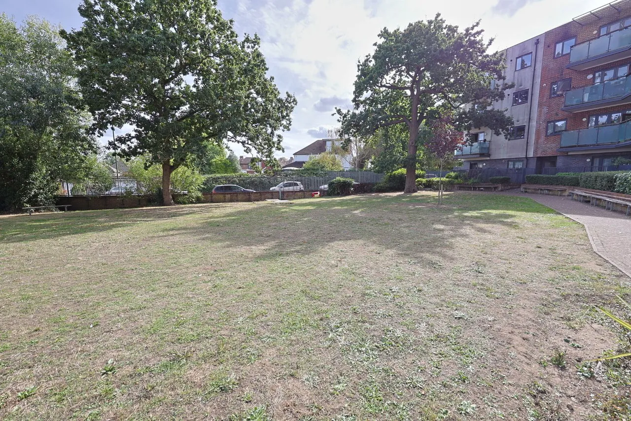 Penniwell Close, Edgware, HA8, photo 11
