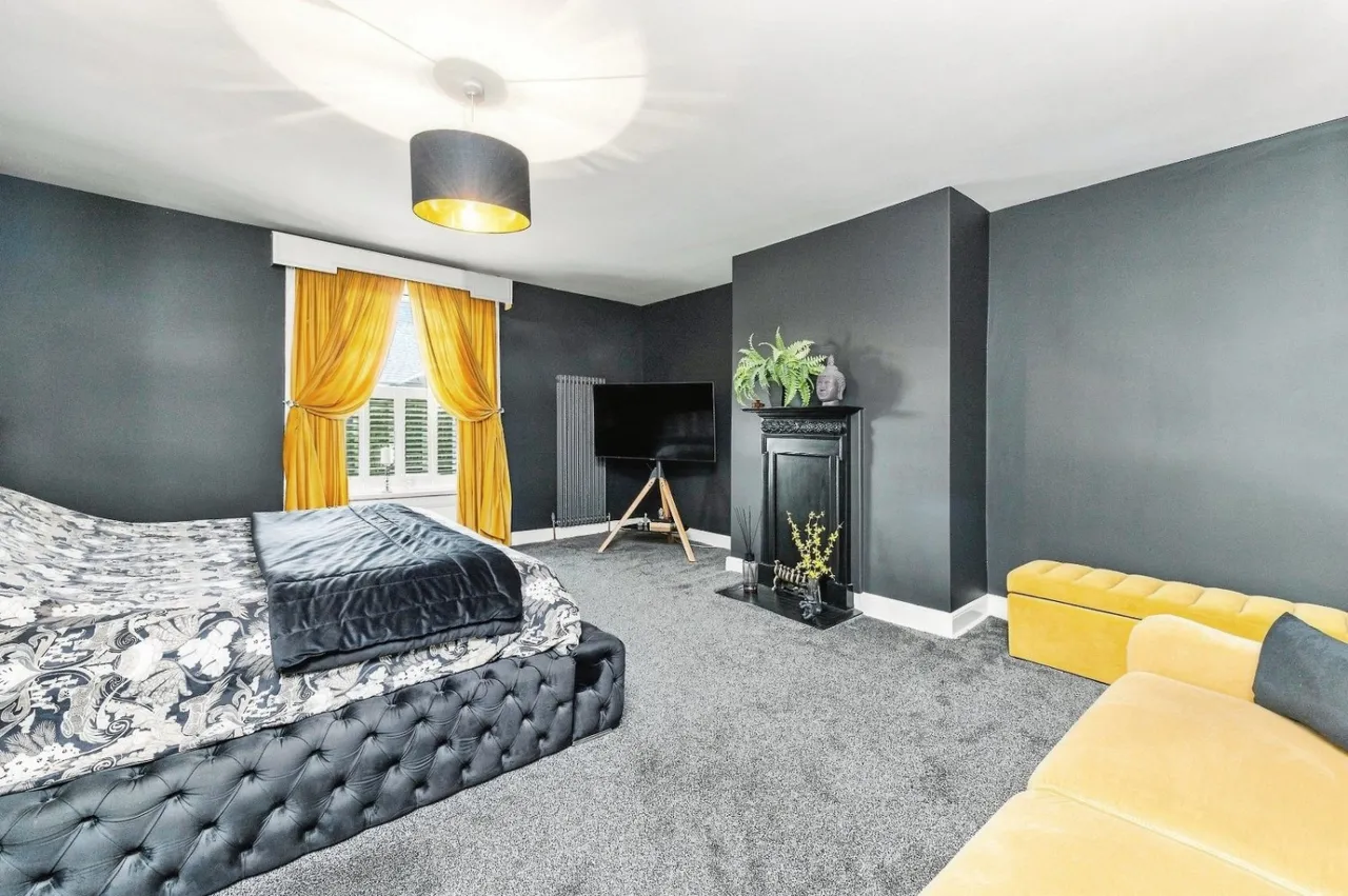 New Street, Cleckheaton, BD19, photo 11