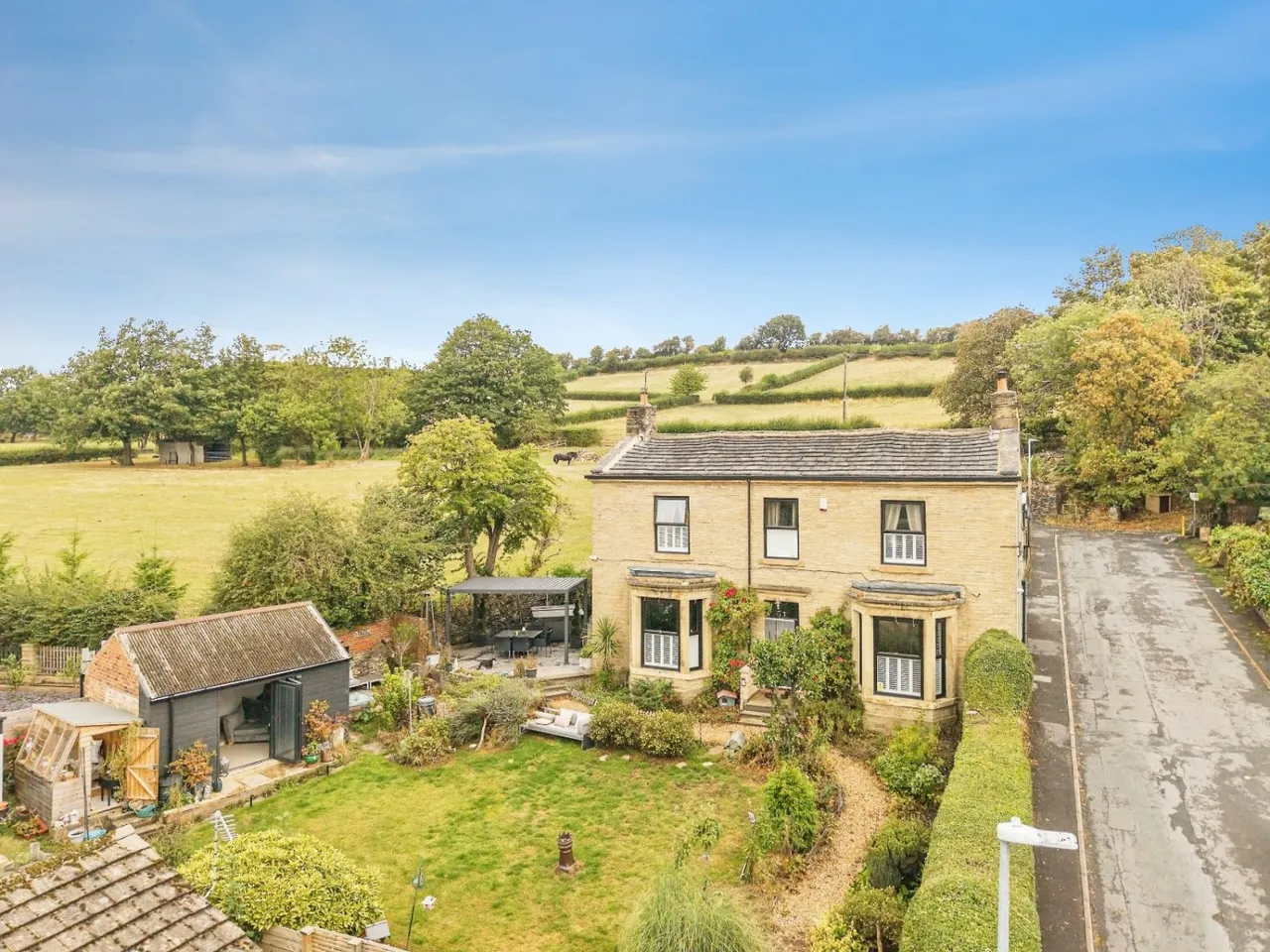 New Street, Cleckheaton, BD19, photo 24