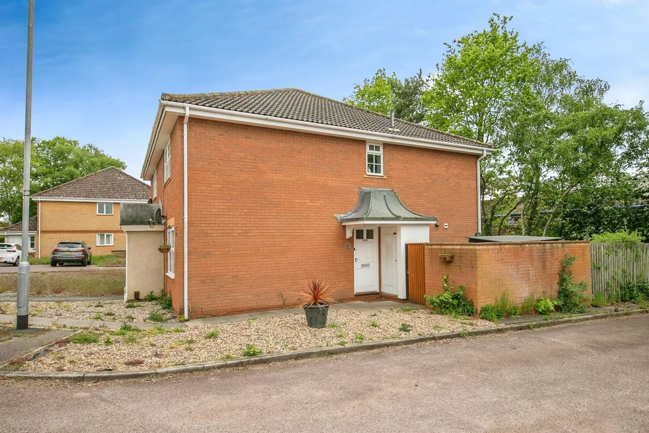 Pearse Way, Purdis Farm, Ipswich, Suffolk, IP3, photo 11
