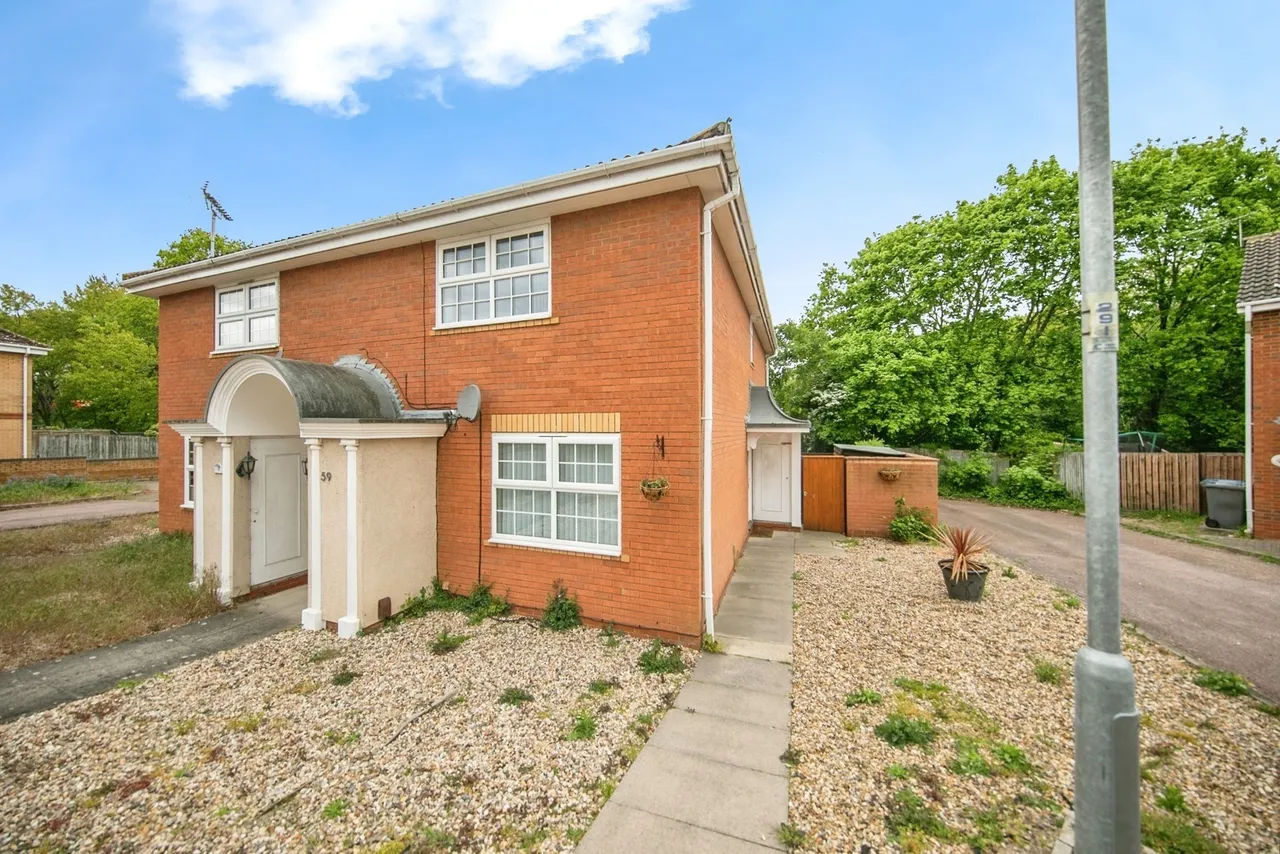 1 bed flat for sale — Pearse Way, Purdis Farm, Ipswich, Suffolk, IP3