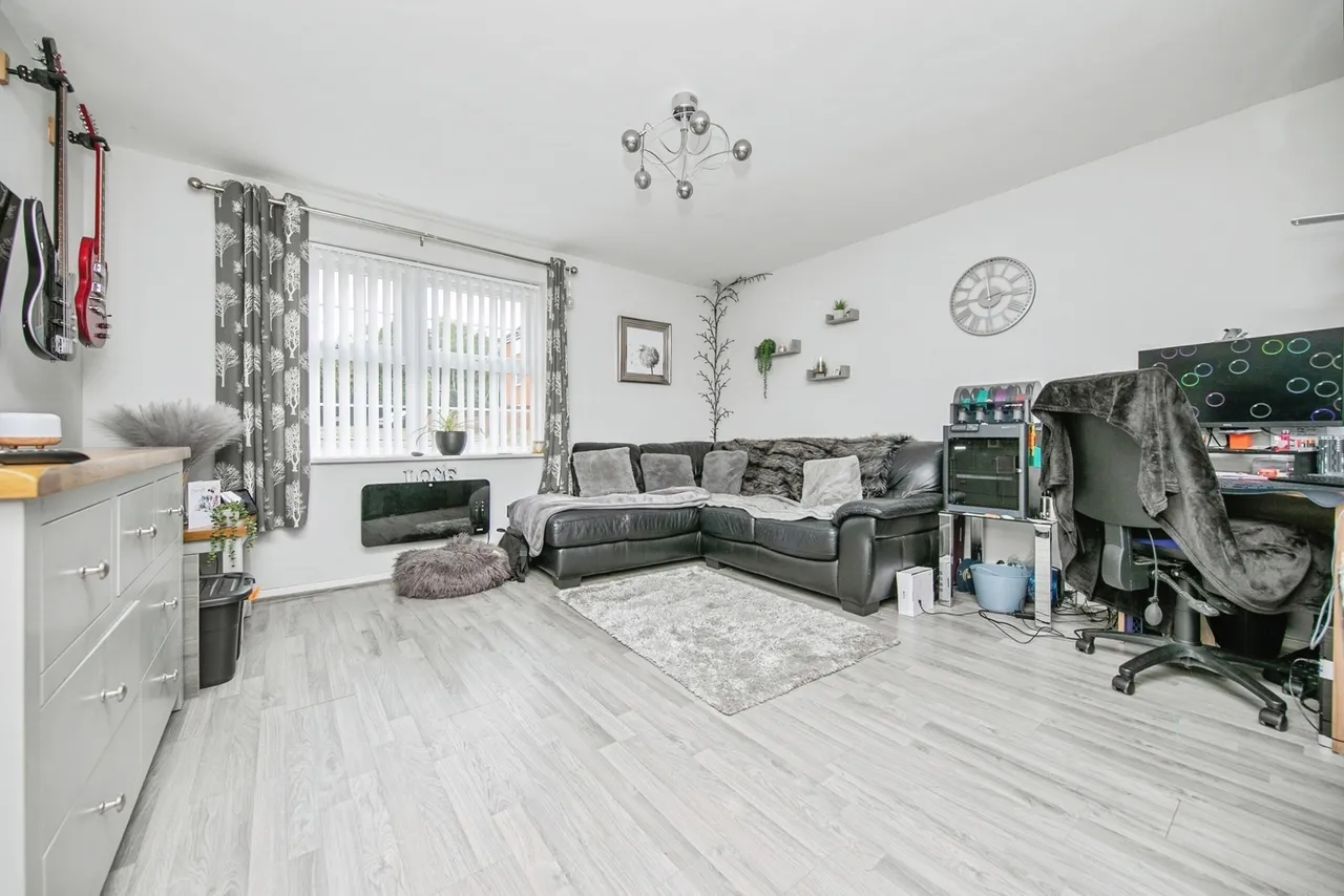 Pearse Way, Purdis Farm, Ipswich, Suffolk, IP3, photo 4