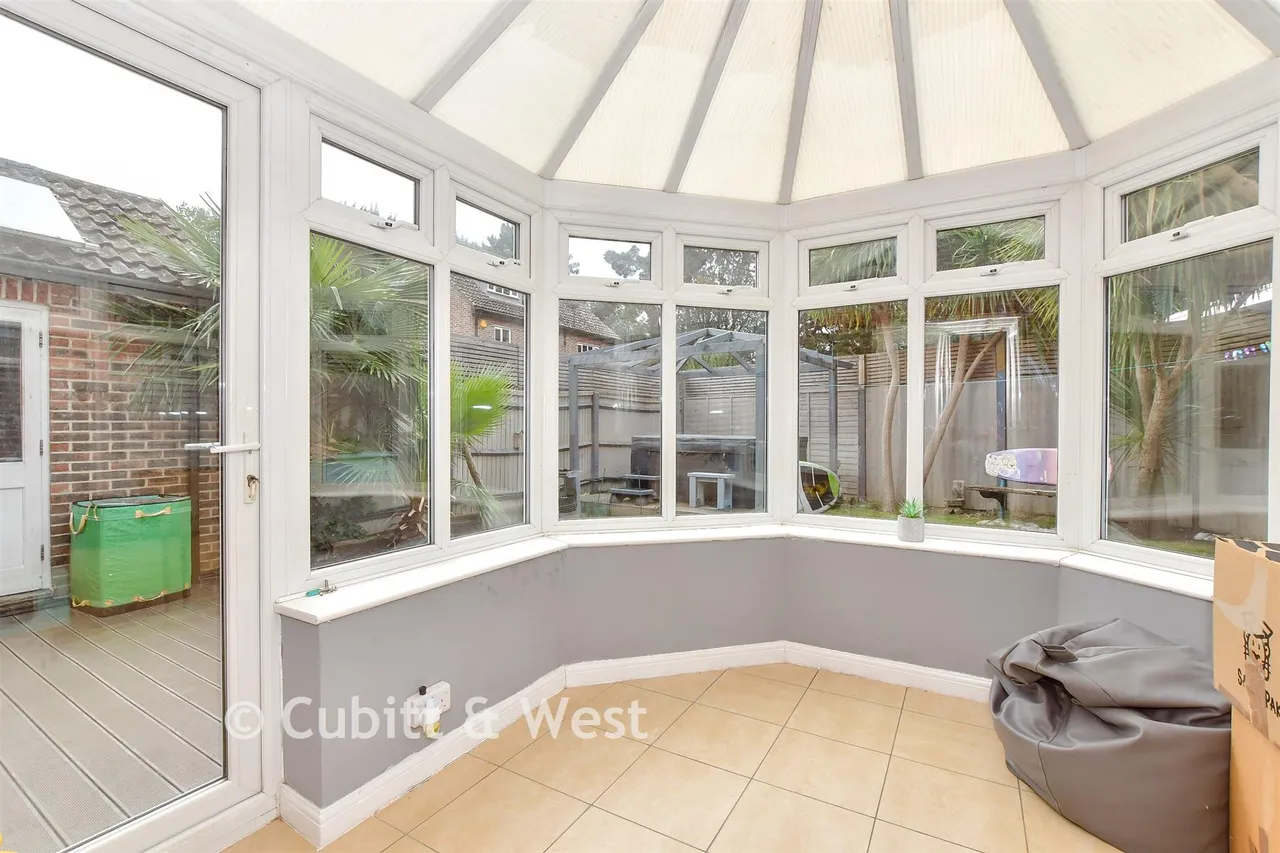 Watersmead Drive, Littlehampton, BN17, photo 6