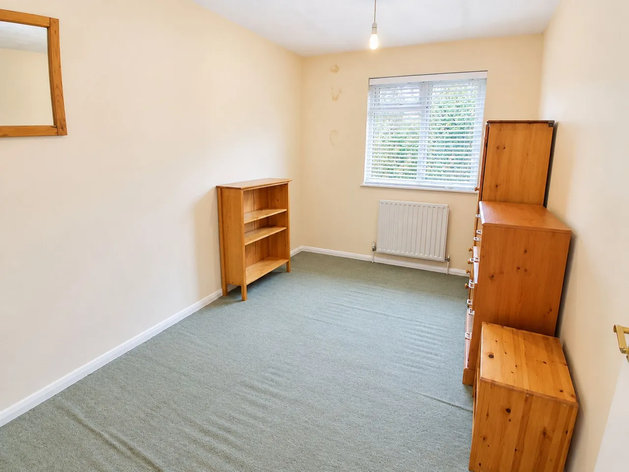 Norman Road, E11, photo 7