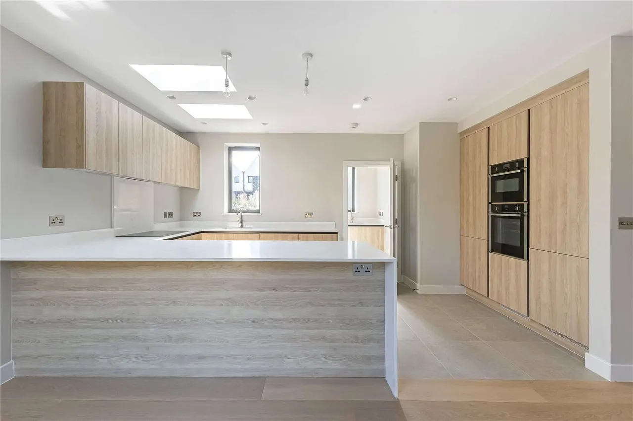 Sandpiper Close, Appledore, Ashford, Kent, TN26 2FP, photo 12
