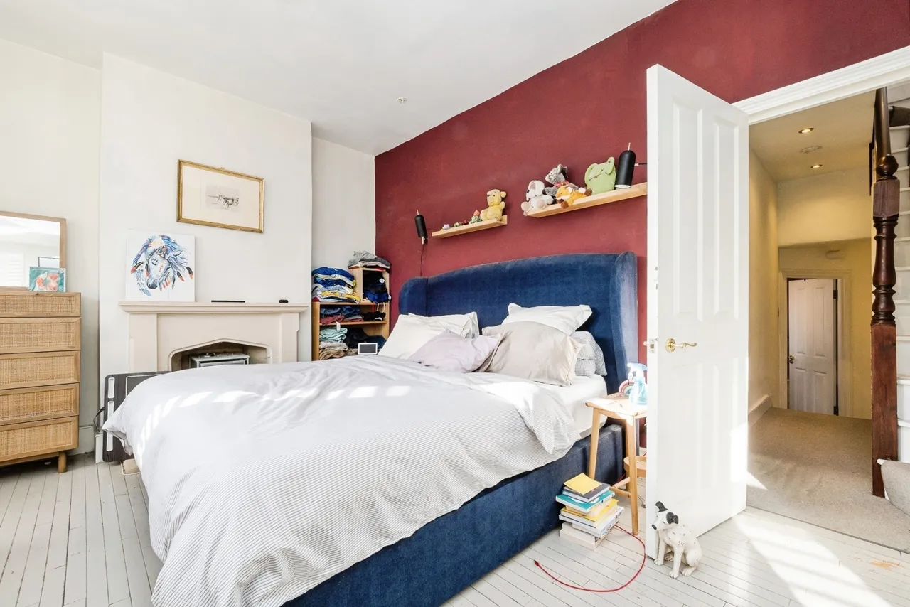 Shakespeare Crescent, Manor Park, London, E12, photo 12