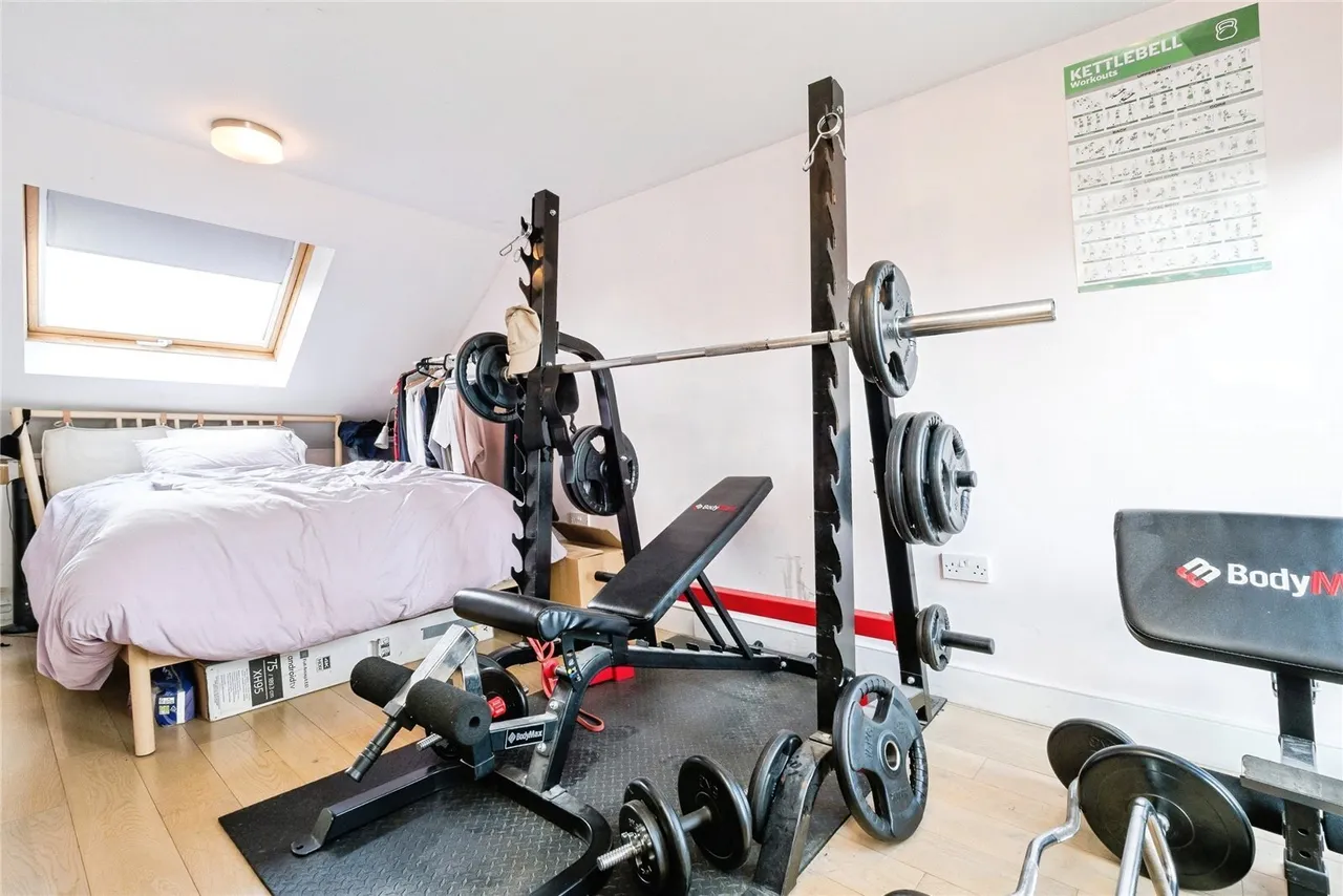 Shakespeare Crescent, Manor Park, London, E12, photo 18