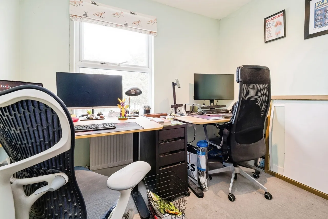 Shakespeare Crescent, Manor Park, London, E12, photo 16