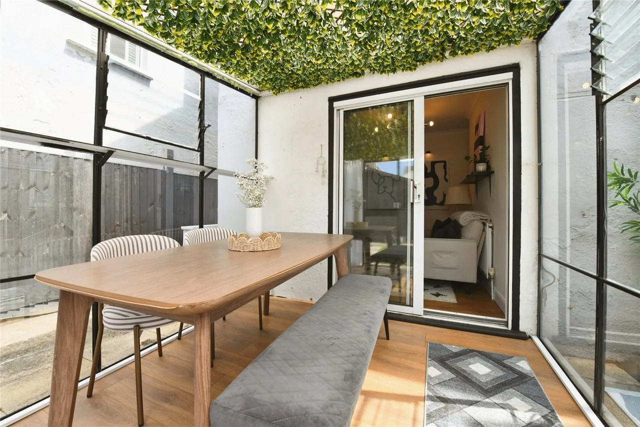 Hildaville Drive, Westcliff -On-Sea, Essex, SS0, photo 14
