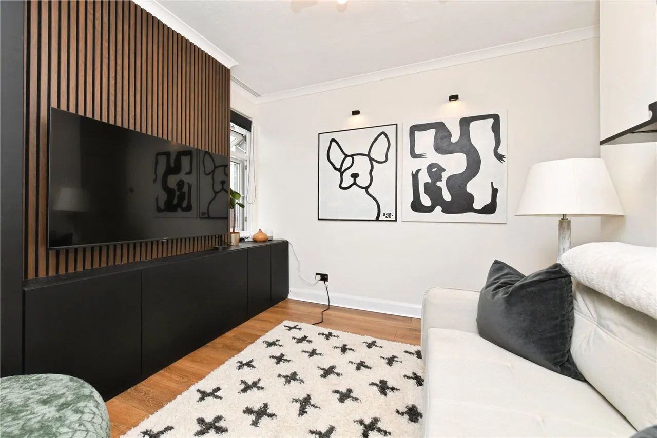 Hildaville Drive, Westcliff -On-Sea, Essex, SS0, photo 10