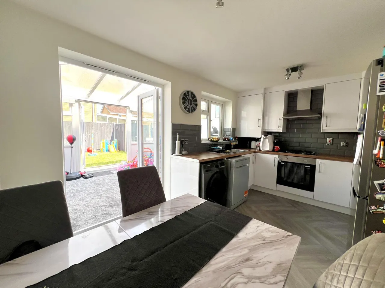 Hunters Way, Slough, SL1, photo 4