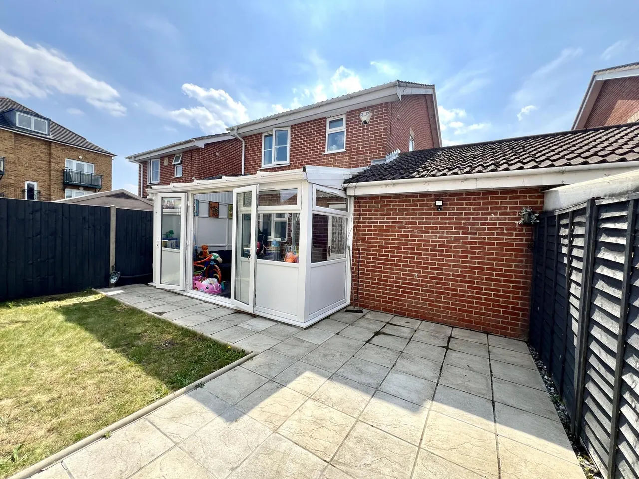 Hunters Way, Slough, SL1, photo 8