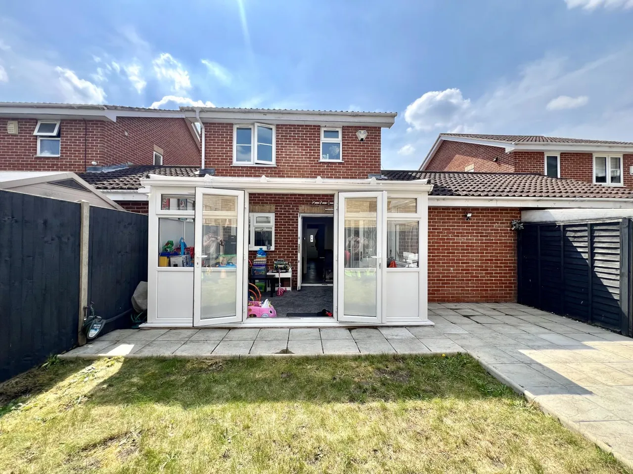 Hunters Way, Slough, SL1, photo 22