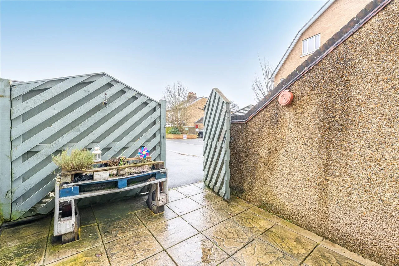 Staines Road, Twickenham, TW2 5BG, photo 18