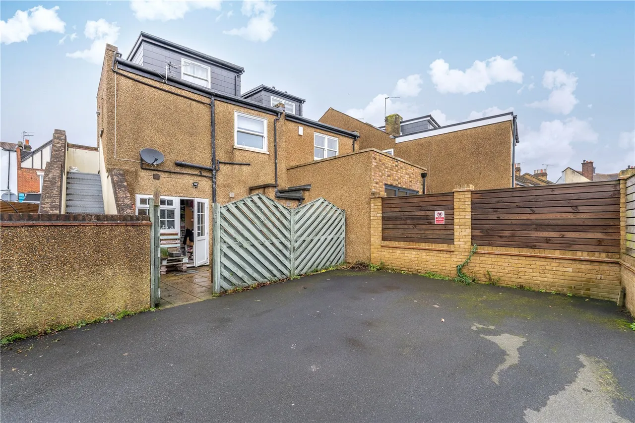 Staines Road, Twickenham, TW2 5BG, photo 15