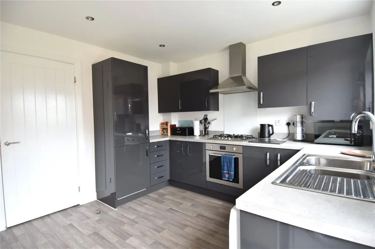 Mitchell Road, Copcut, WR9, photo 7