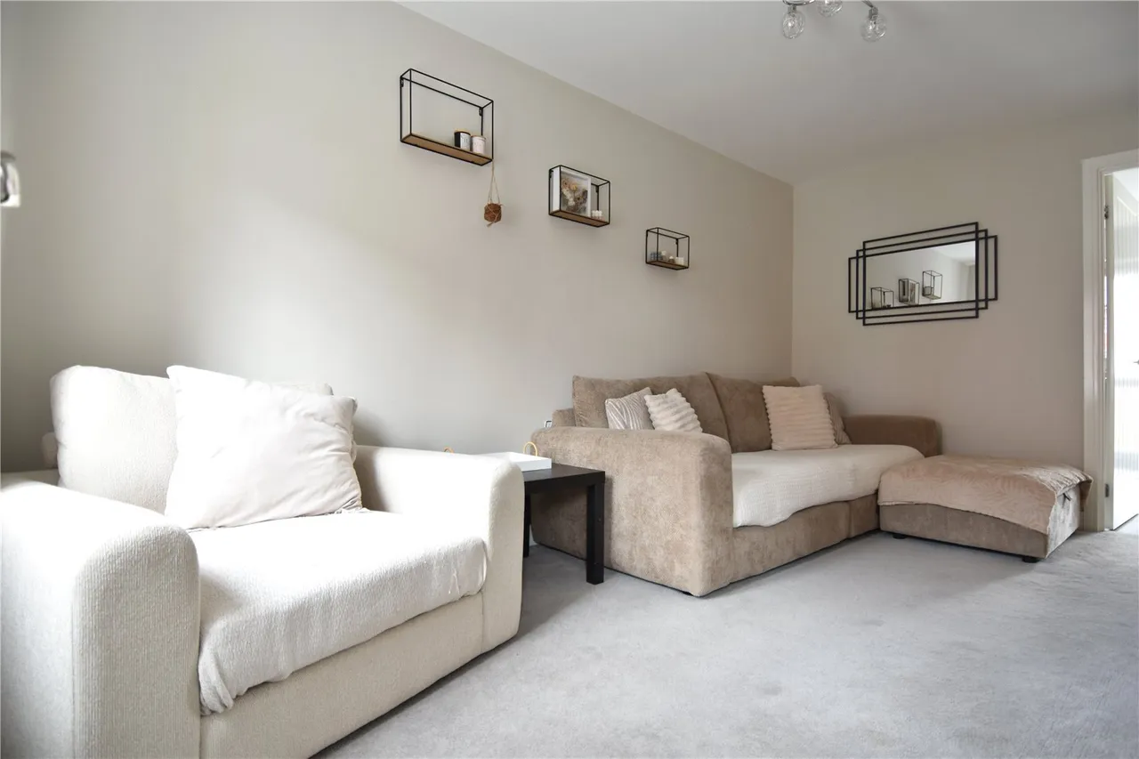 Mitchell Road, Copcut, WR9, photo 5