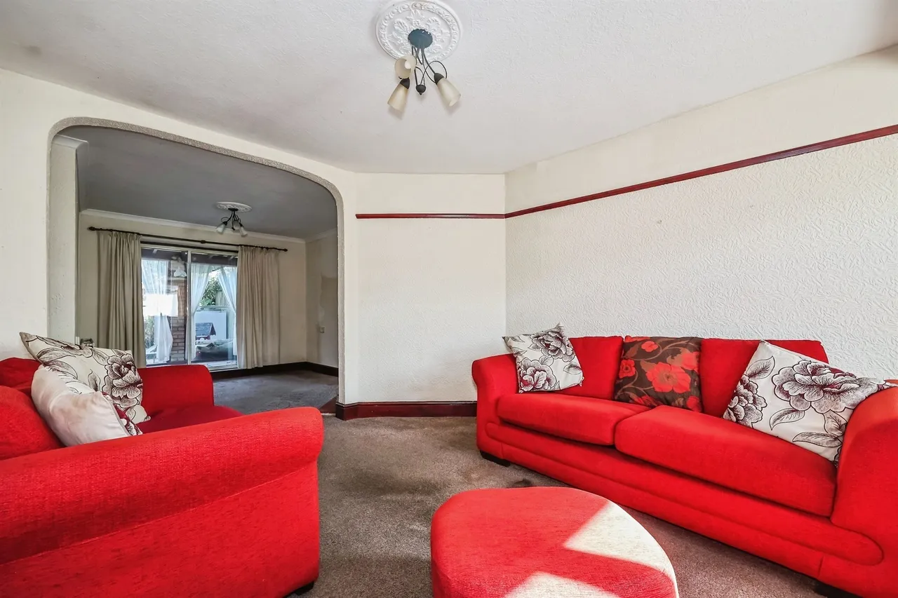 Edale Square, Ilkeston, DE7, photo 6
