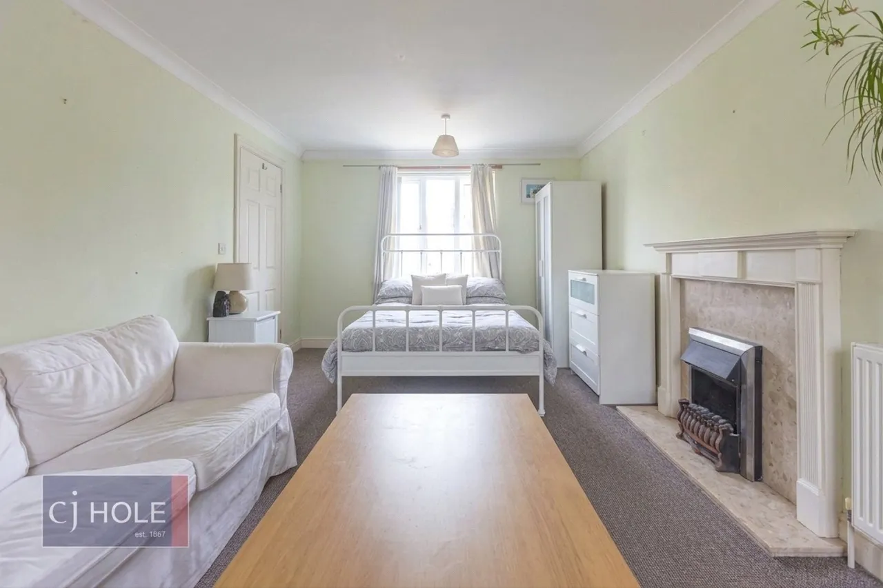 4 bed house to rent, Cropthorne Road South, Horfield, BS7
