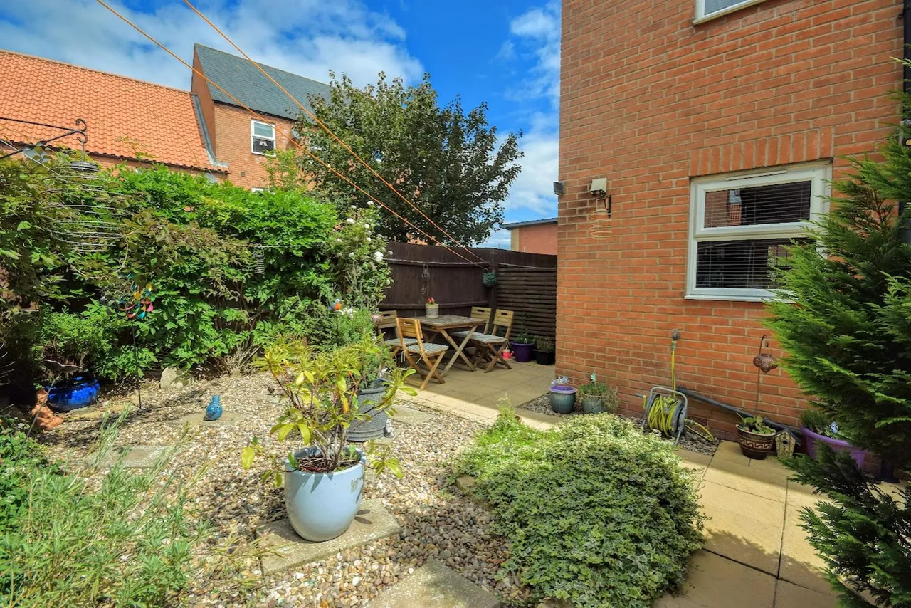 Newbridge Hill, Louth, LN11, photo 16