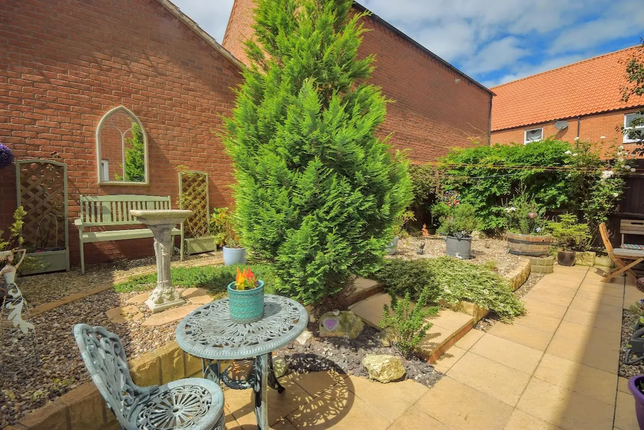 Newbridge Hill, Louth, LN11, photo 15