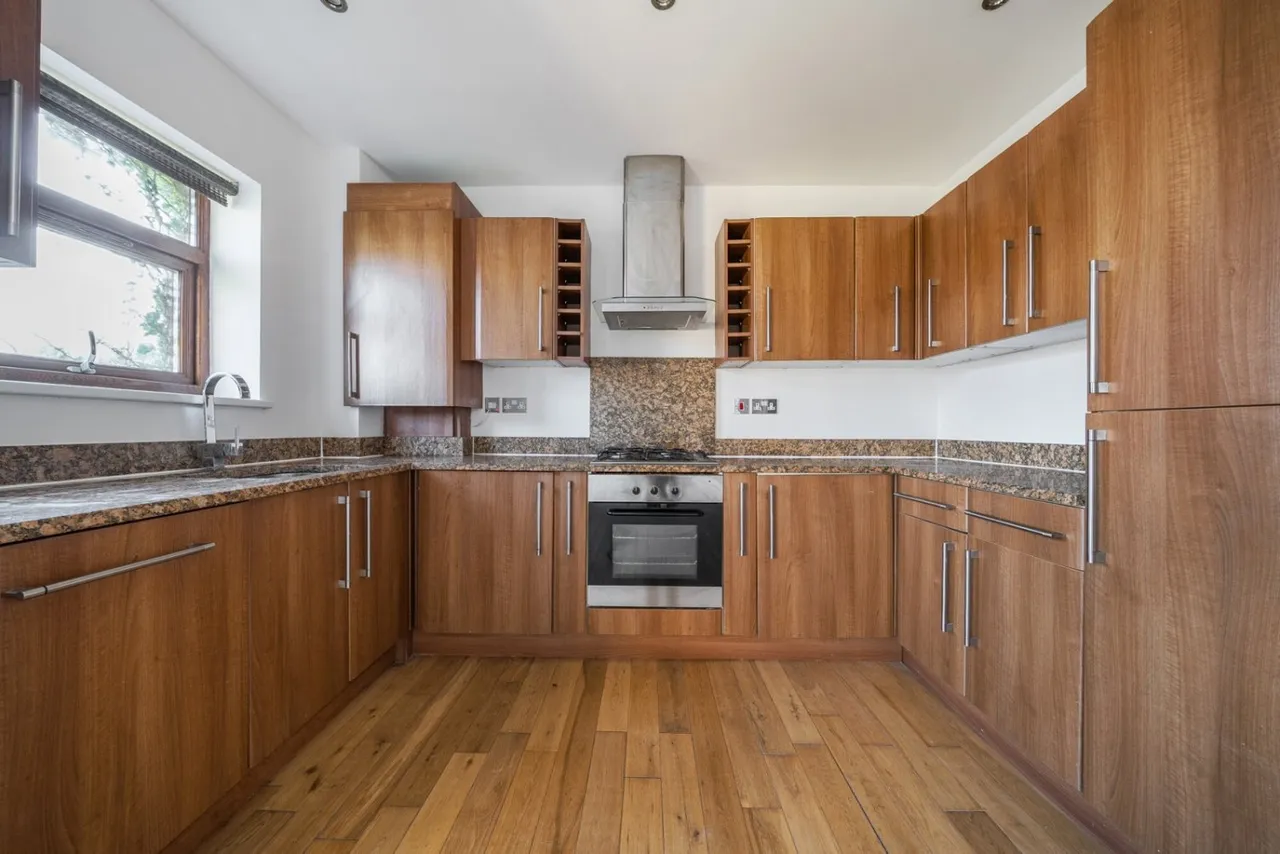Mayplace Road East, Bexleyheath, DA7, photo 5
