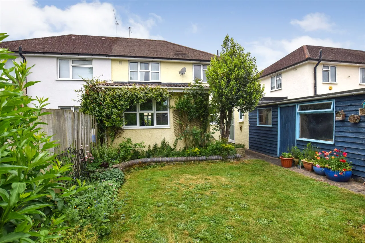 Oaken Copse Crescent, Farnborough, Hampshire, GU14 8DS, photo 6
