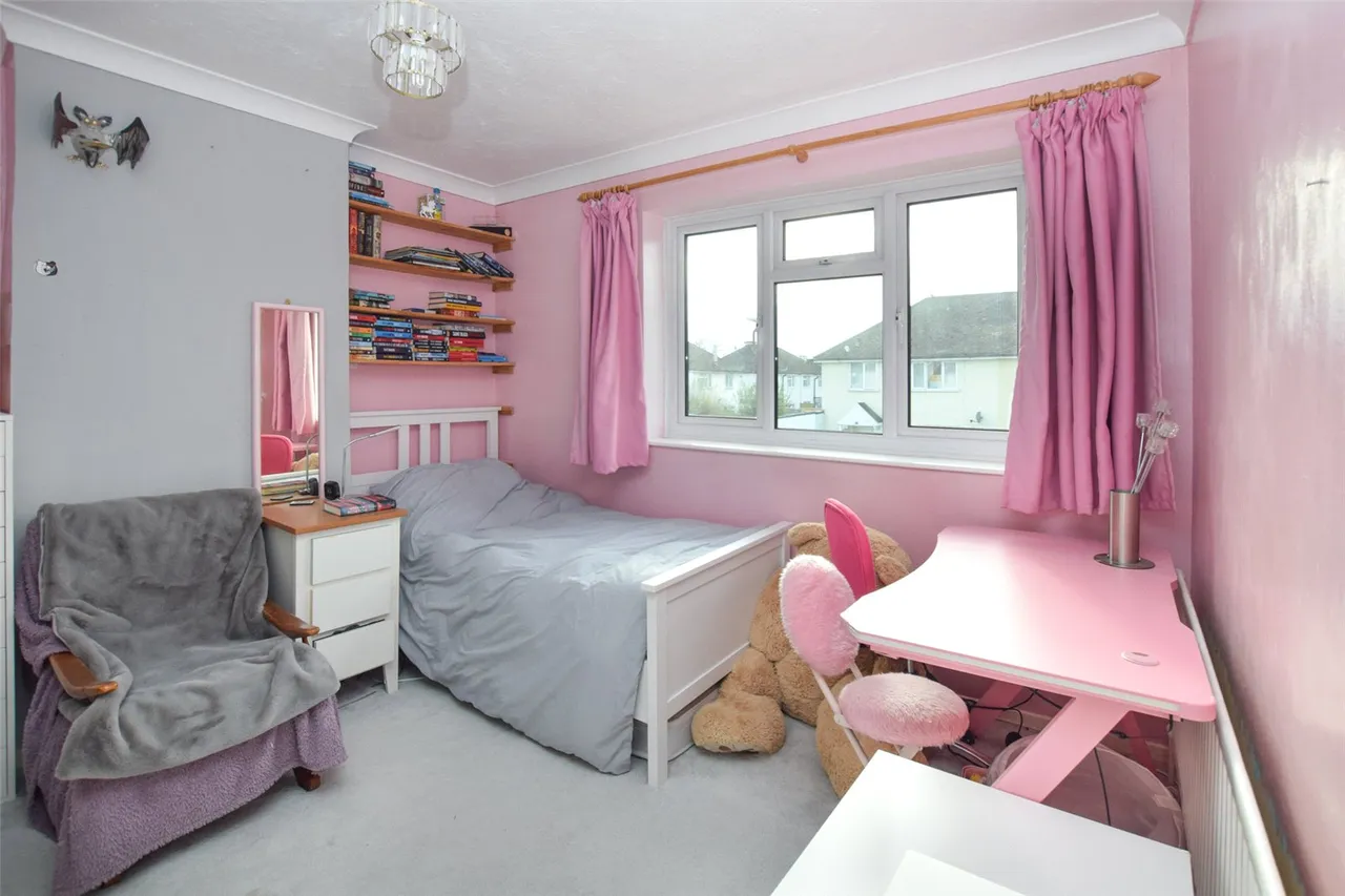 Oaken Copse Crescent, Farnborough, Hampshire, GU14 8DS, photo 13