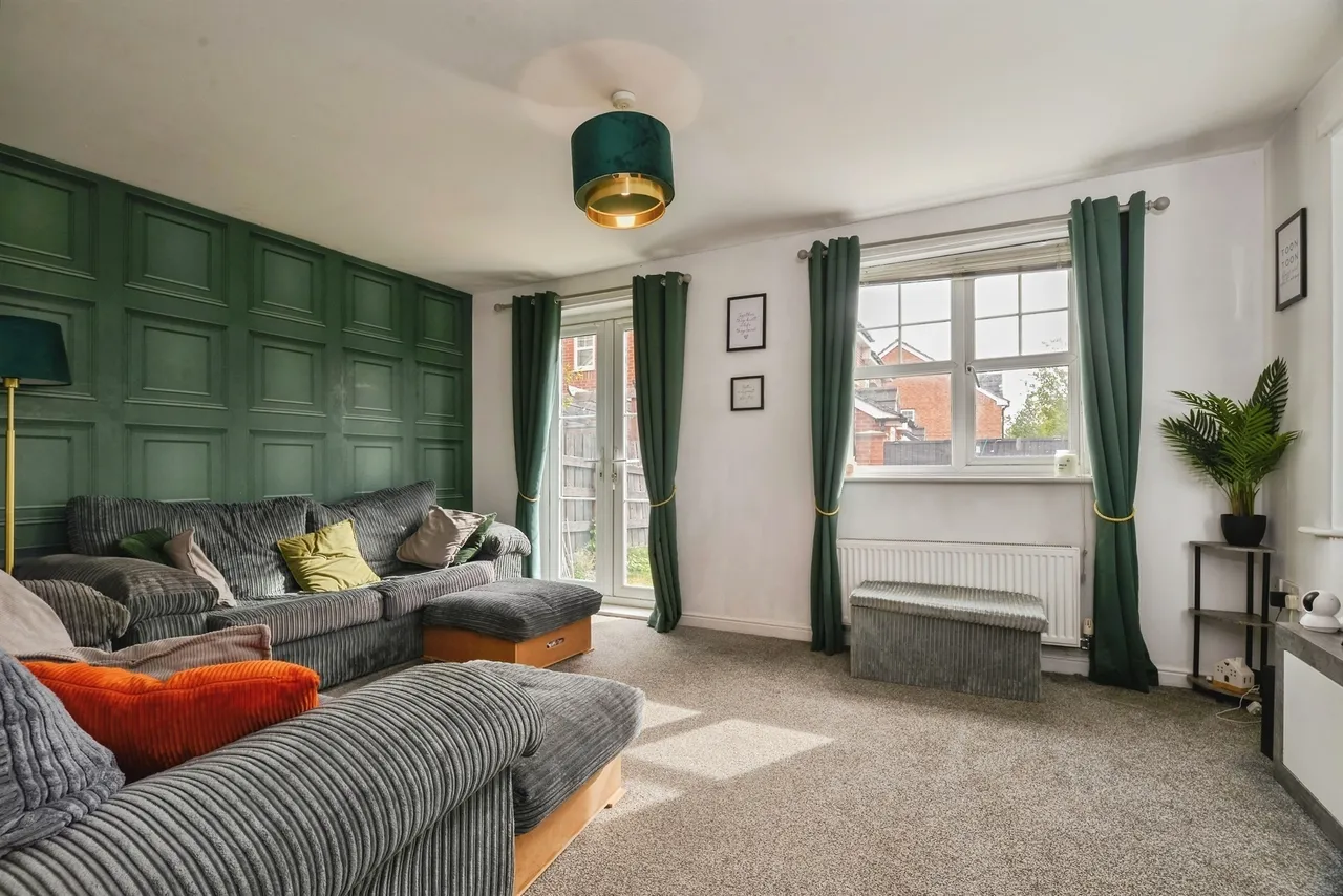 Rona Gardens, Thornaby, TS17, photo 3